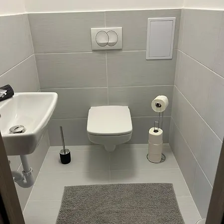 Mango - Dingi 103 Apartman *