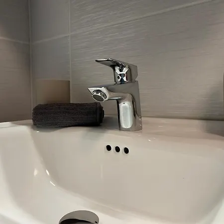 Dingi 103 * Шиофок